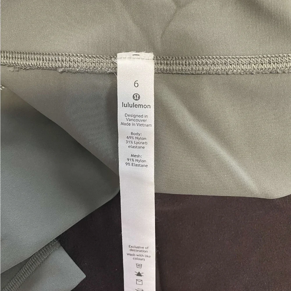 Lululemon Sage Crop Leggings - Picture 3 of 10